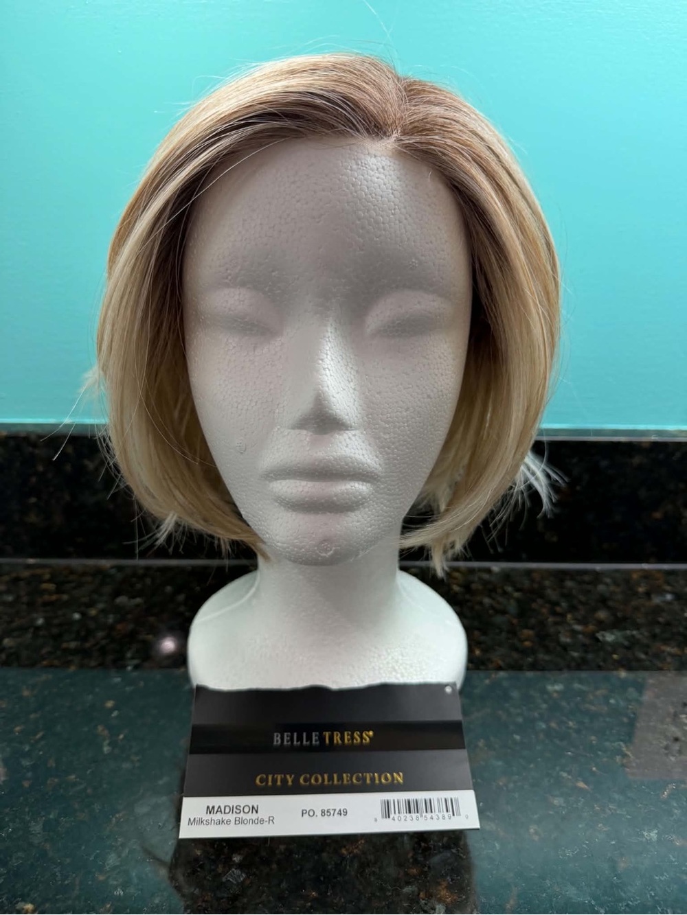 Madison Short Bob Wig - Milkshake Blonde